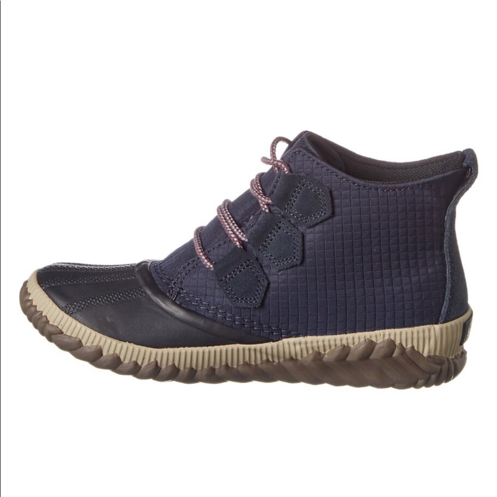 SOREL OUT N ABOUT Leather Rain Boot Navy Size: 7 - Picture 2 of 10